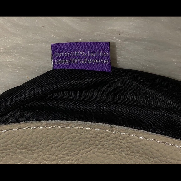 NWOT Vere Verto Leather Cream Convertible Backpack - Picture 7 of 8